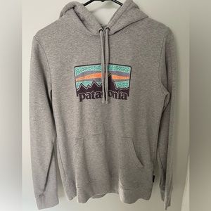 Patagonia Hoodie Size Medium